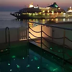 酒店 Avra Luxury Mykonos 图罗斯