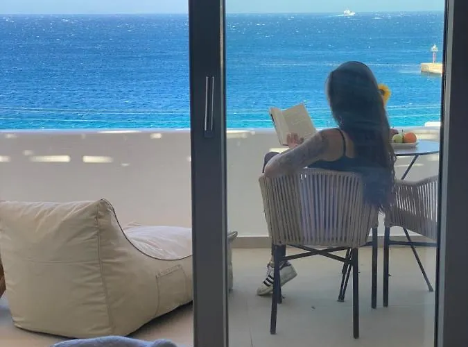 فندق Avra Luxury Mykonos 3*