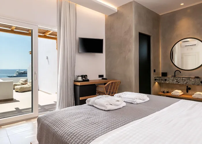 Avra Luxury Mykonos فندق تورلوس