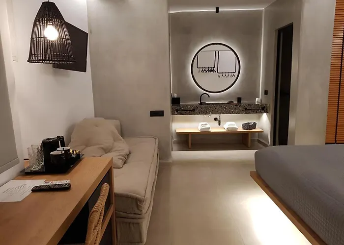 Avra Luxury Mykonos 3* 图罗斯