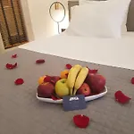 Avra Luxury Mykonos فندق
