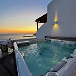 ホテル Avra Luxury Mykonos 3*