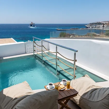 Avra Mykonos 3* Tourlos