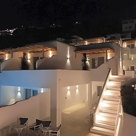 Avra Luxury Mykonos 3* Tourlos