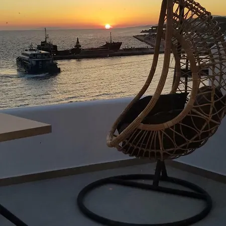 Avra Luxury Mykonos فندق تورلوس