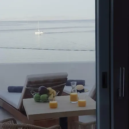 فندق Avra Luxury Mykonos 3*