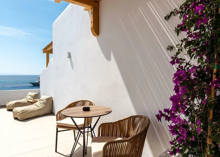Avra Luxury Mykonos מלון